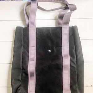 BMW expandable tote bag